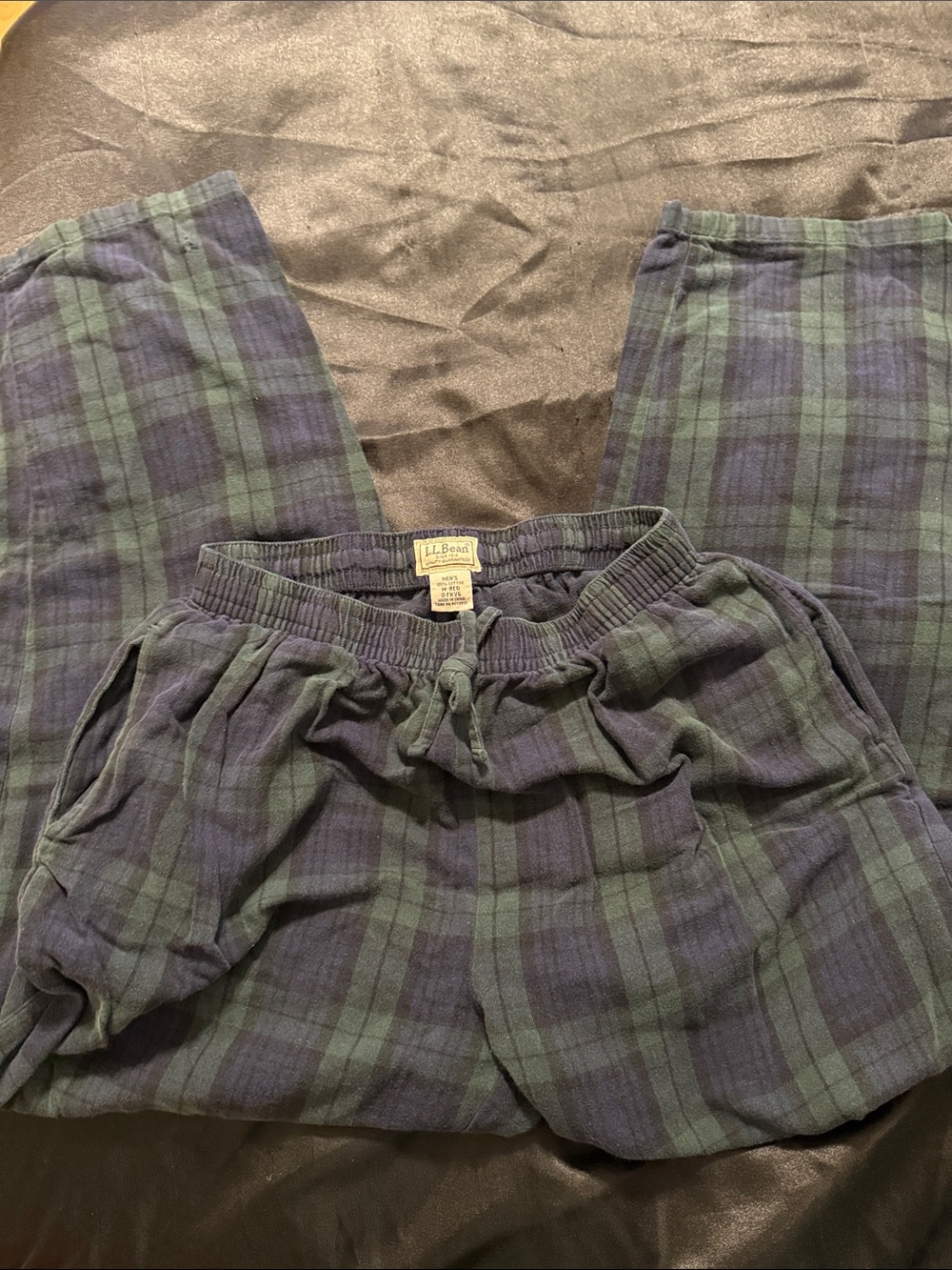 L.L. Bean Navy and Green Plaid Cotton Jogger Pants